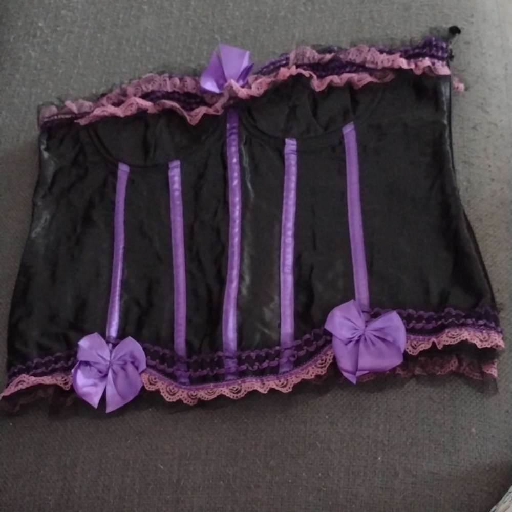 Women's 5X Black and Purple Lace Corset Halloween Costume